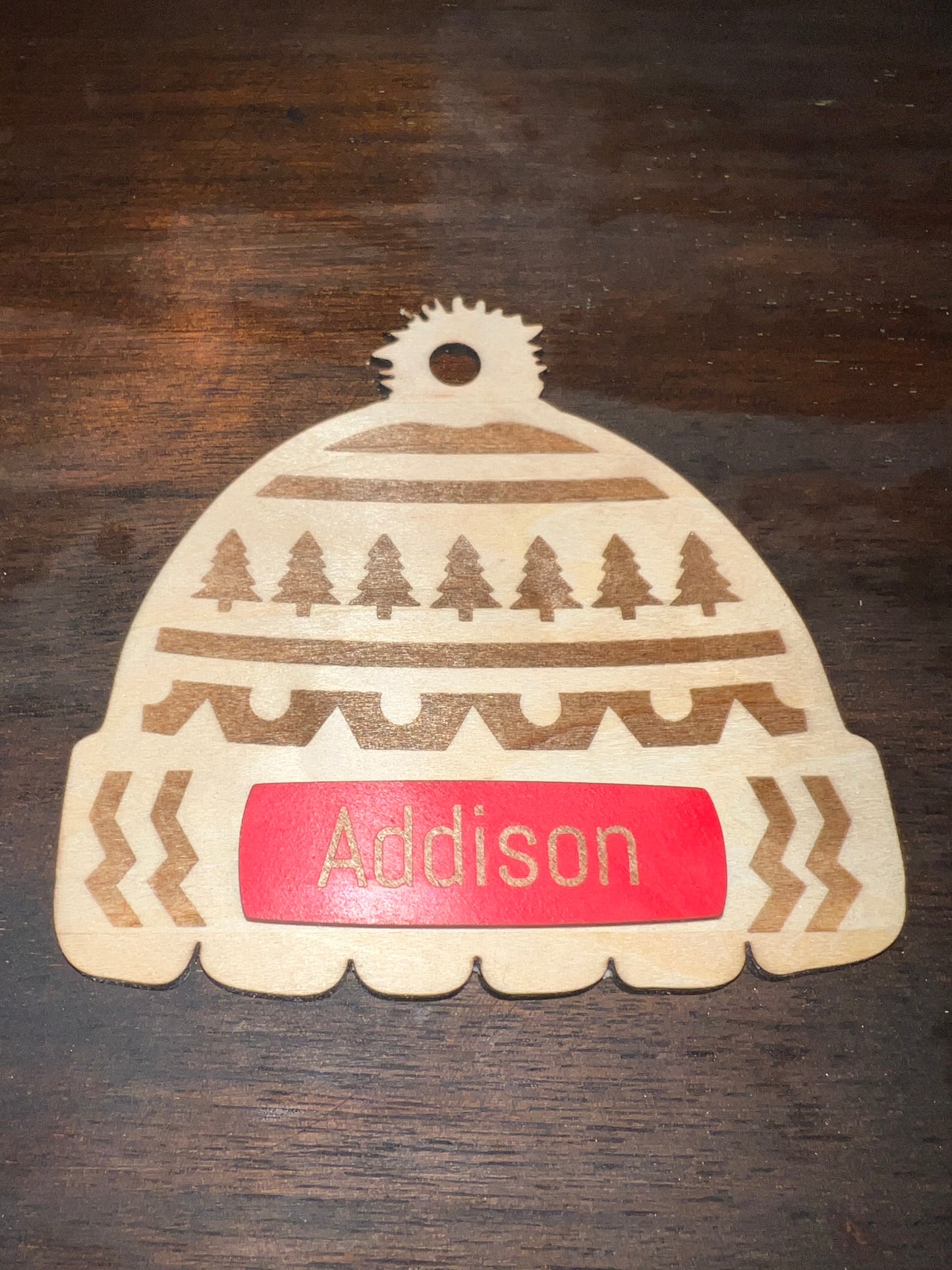 🎄 Handmade Wooden Christmas Ornament – Engraved Holiday Pattern (Option 2)