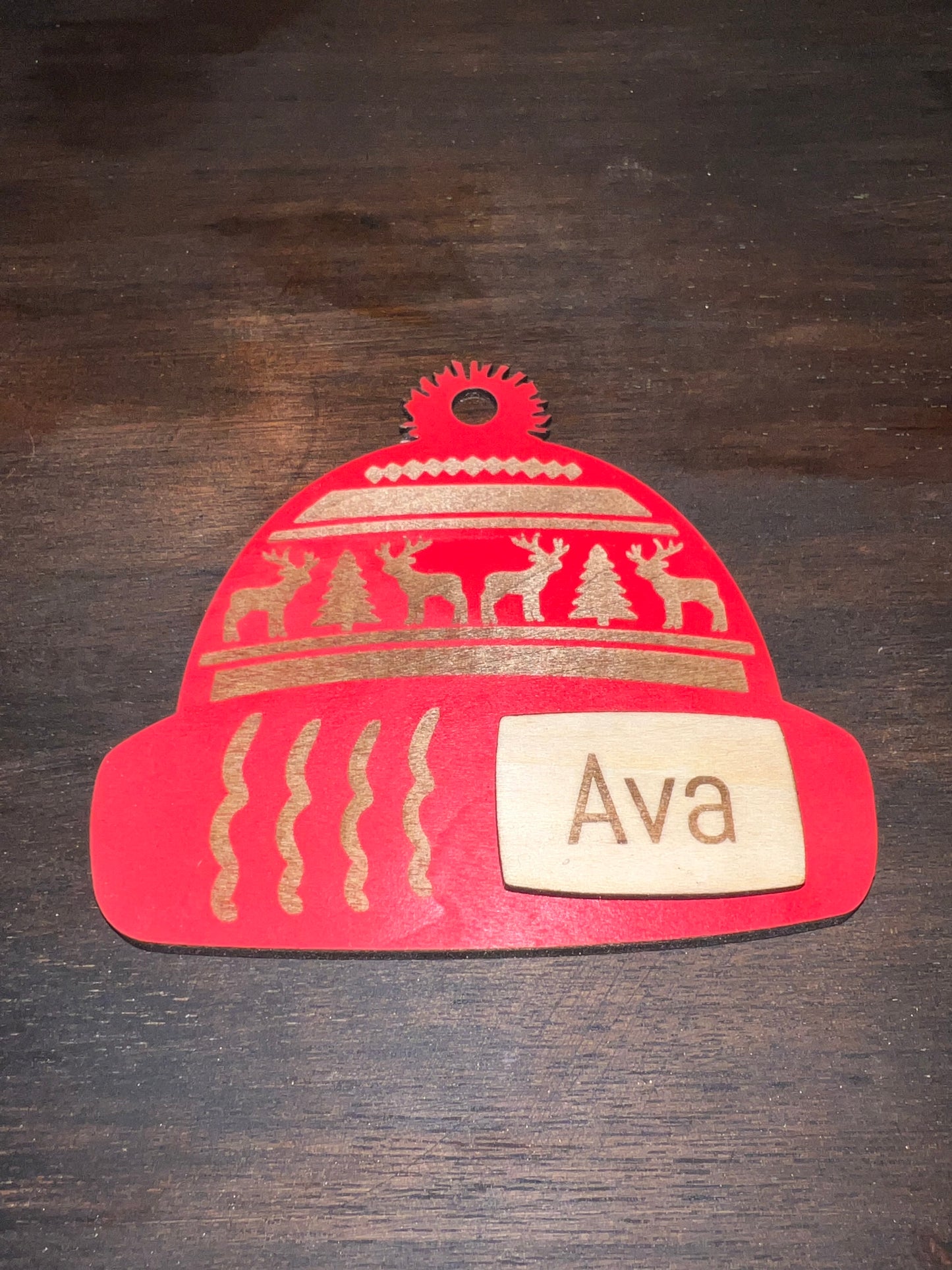 🎄 Handmade Wooden Christmas Ornament – Engraved Holiday Pattern (Option 1)